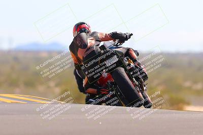 media/Oct-09-2022-SoCal Trackdays (Sun) [[95640aeeb6]]/Turn 9 Backside (120pm)/